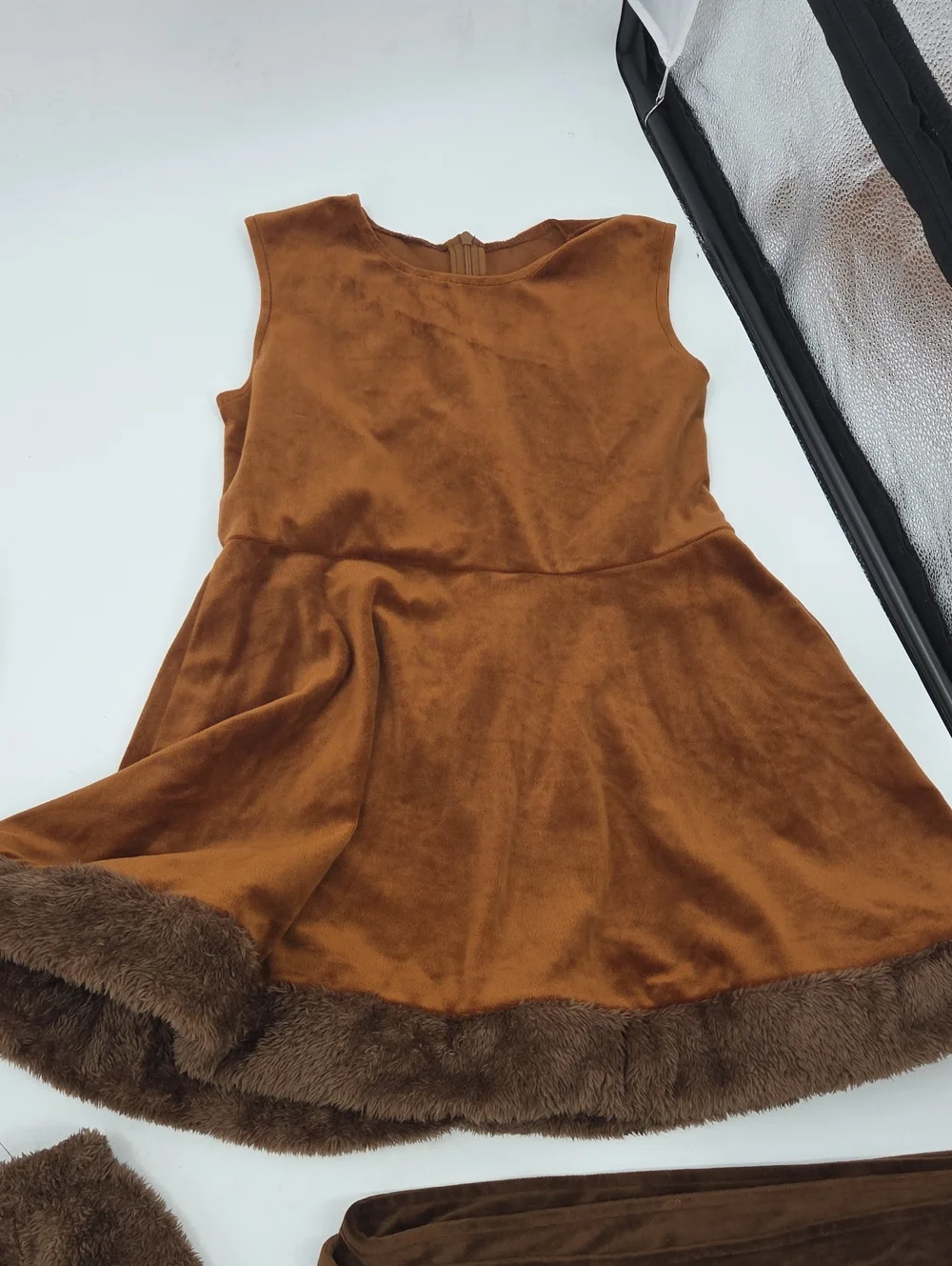 Capybara Girls Costume Size 8-10 Years